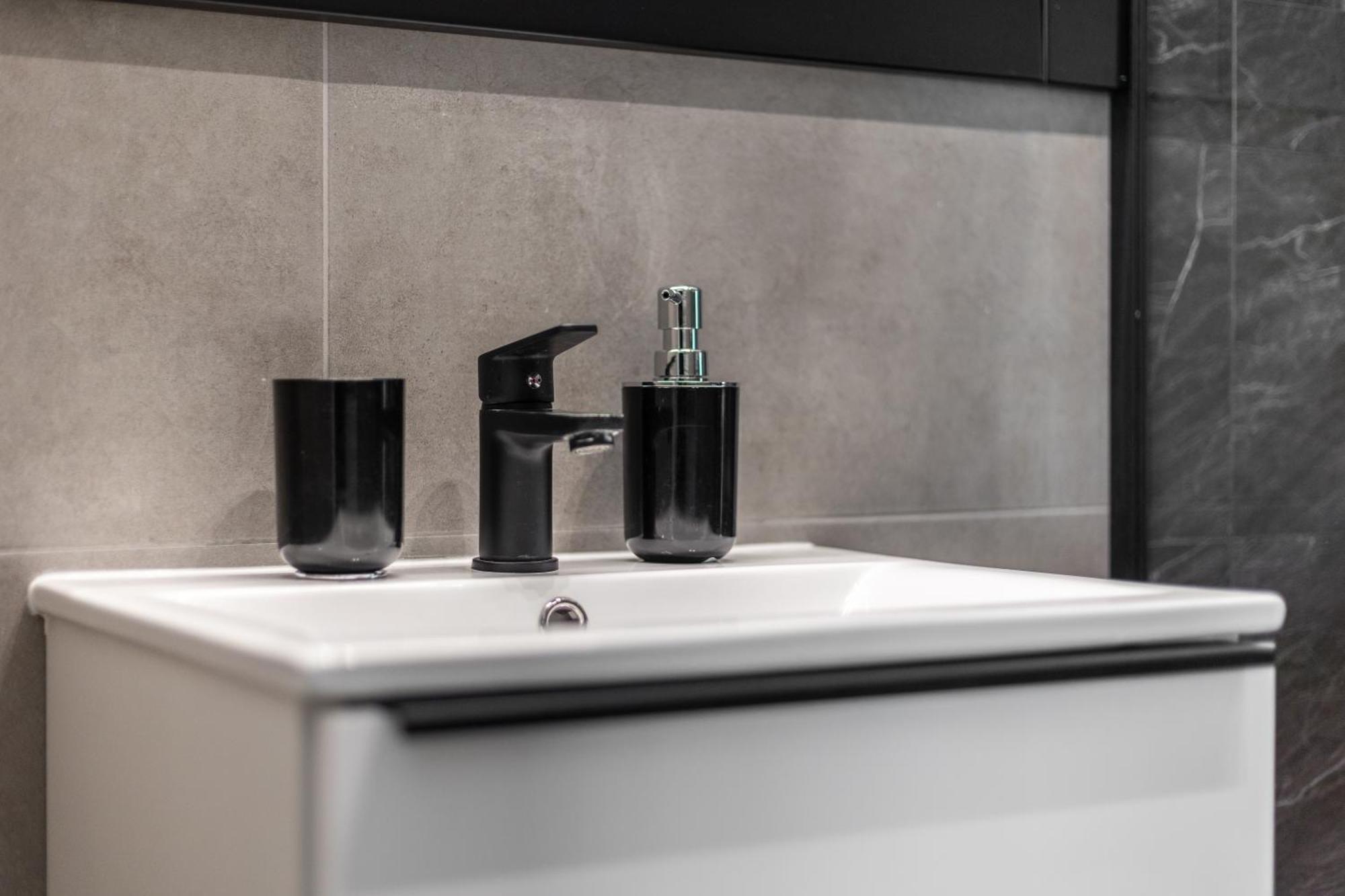 Apartamenty We Wroclawiu - Jaworska Exteriör bild